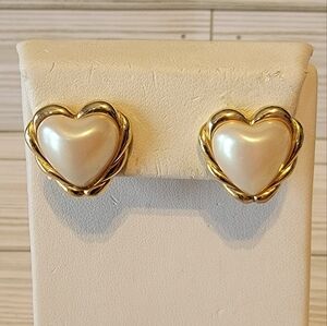 A11 Vintage Gold-tone & Heart Faux Pearl Pierced Earrings